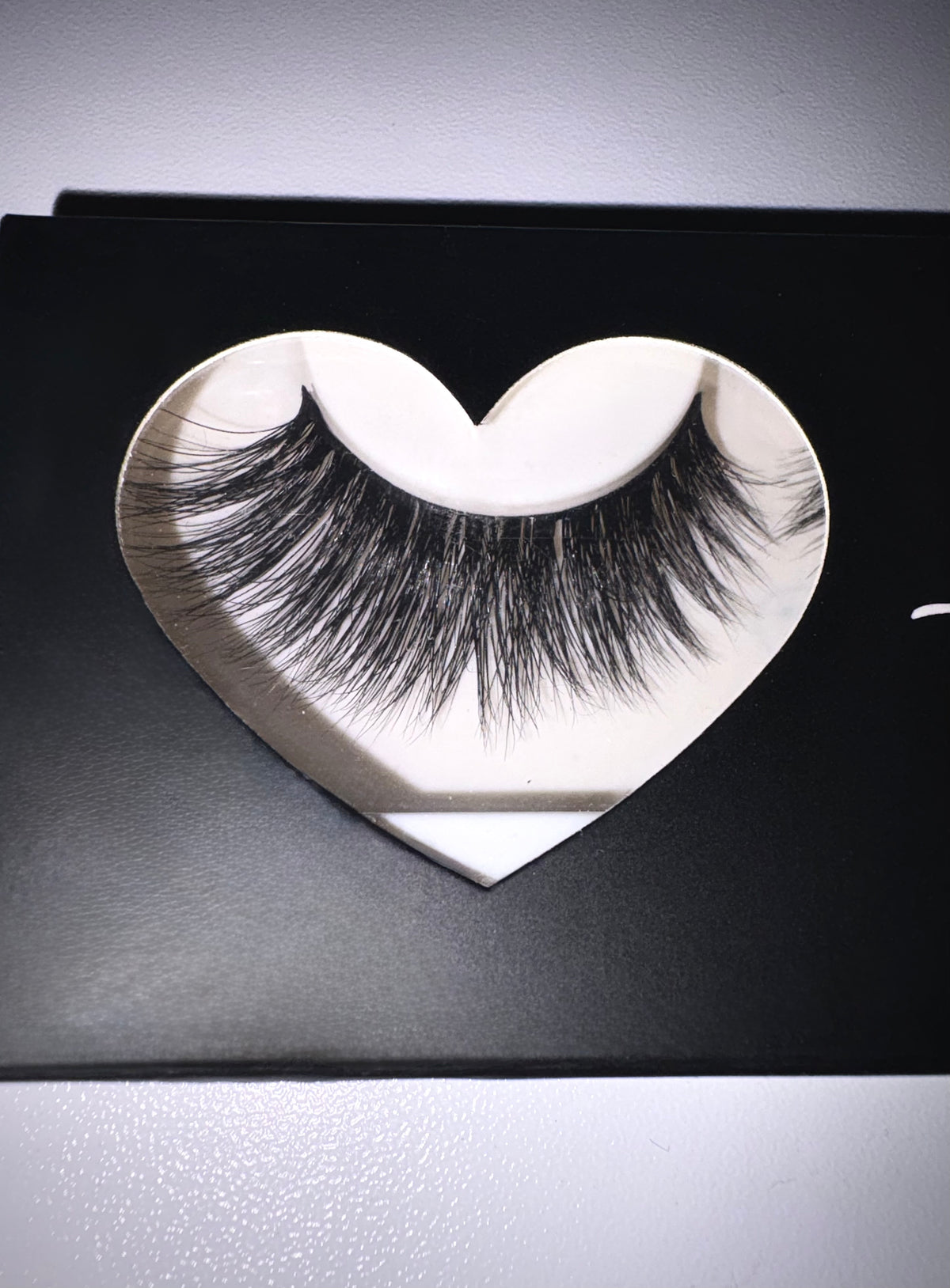Virtual lashes